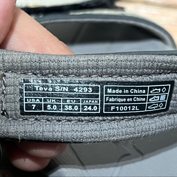 Teva Grey Numa Sandals - Picture 8 of 8